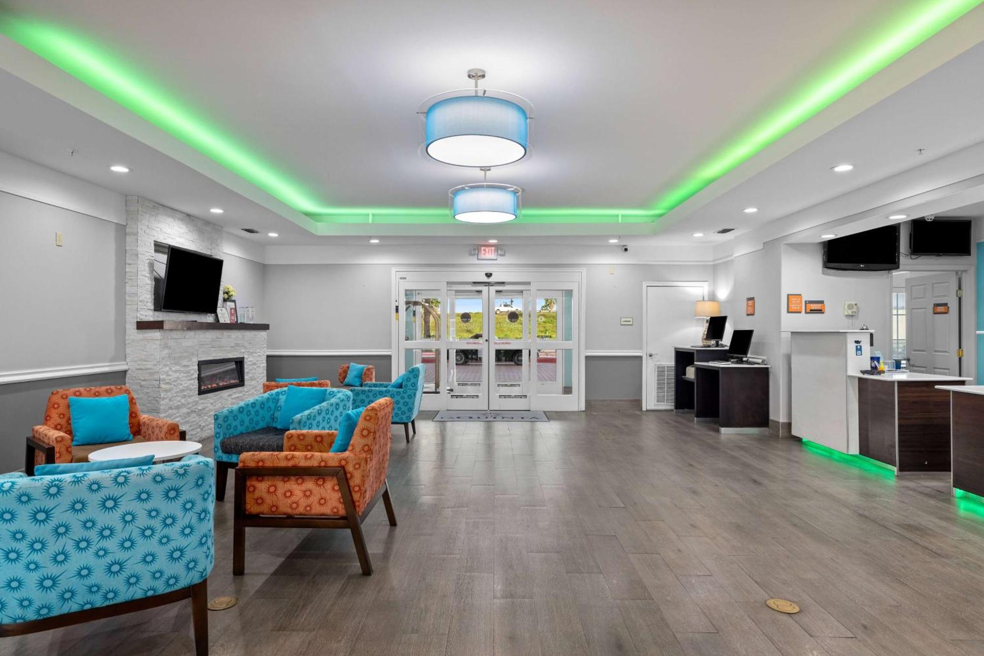 La Quinta Inn Suites By Wyndham Raymondville Harlingen Екстер'єр фото